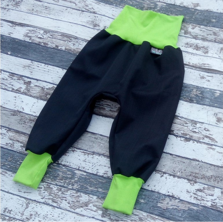 Softshellové kalhoty Yháček vel. 104 (JARNÍ/PODZIMNÍ) - ČERNÉ (zelená)